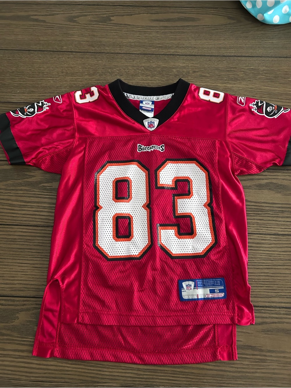 NFL Buccaneers Kids' Red #83 Football Jersey